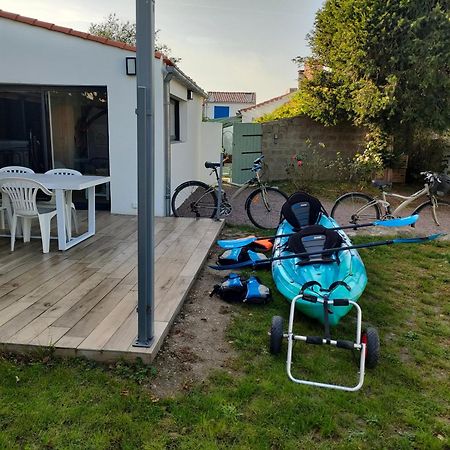 Maison Ti Havre Avec Jardin Prive Dans Village De Pecheurs A Brem Sur Mer ! Bagian luar foto