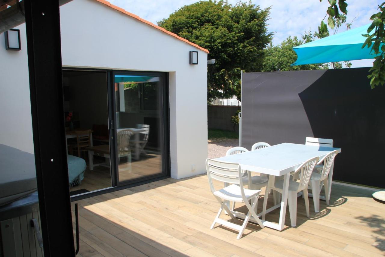 Maison Ti Havre Avec Jardin Prive Dans Village De Pecheurs A Brem Sur Mer ! Bagian luar foto
