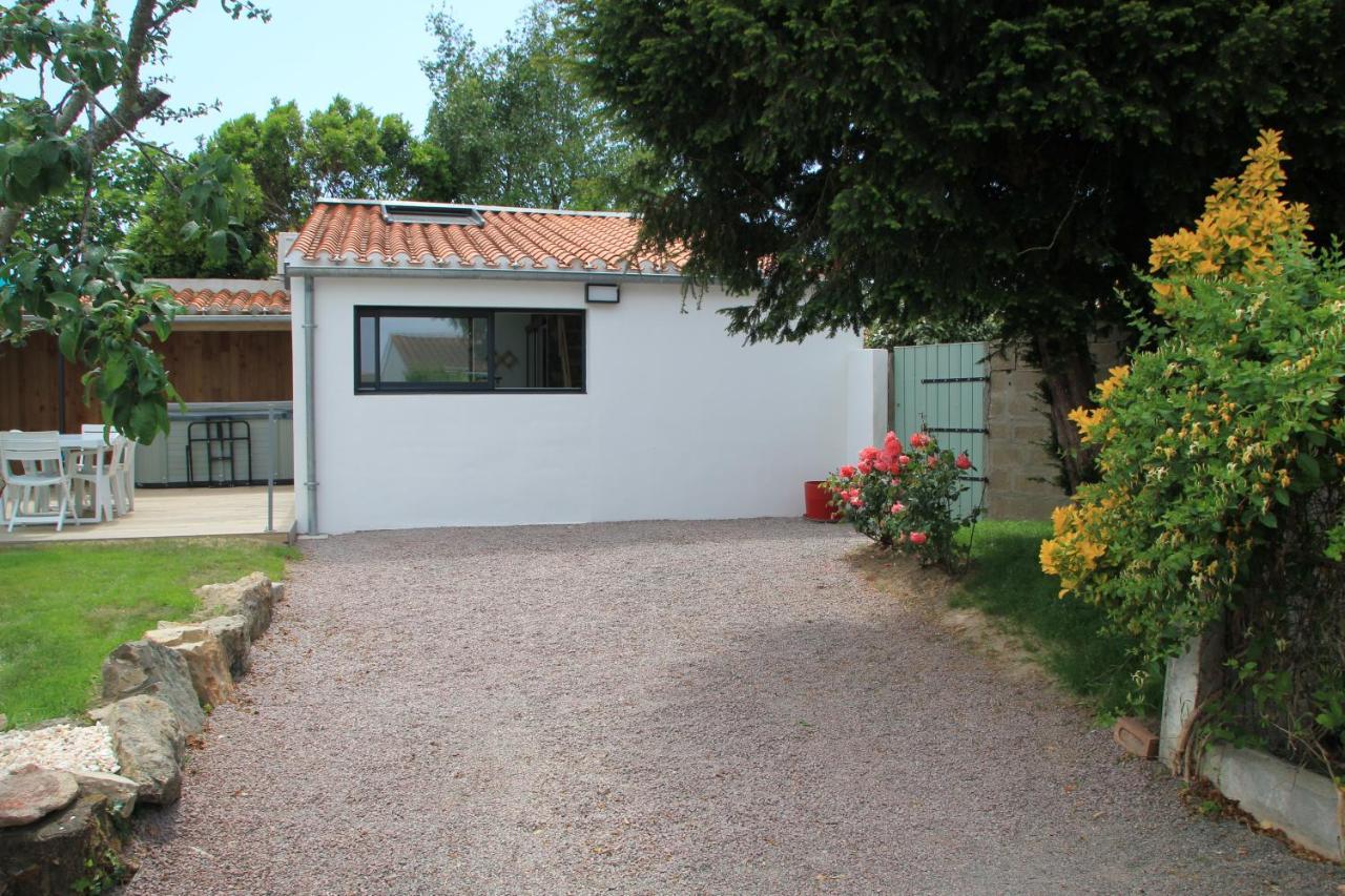 Maison Ti Havre Avec Jardin Prive Dans Village De Pecheurs A Brem Sur Mer ! Bagian luar foto